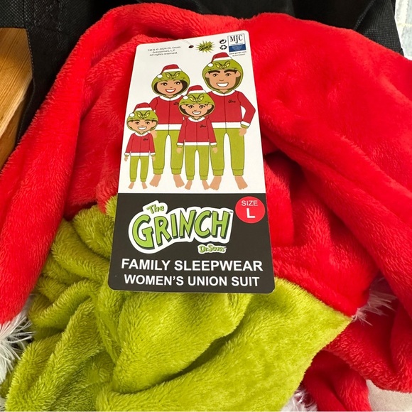 NWT The Grinch Dr Seuss Christmas Oneies Family Sleepwear Women L unisex - Picture 13 of 14